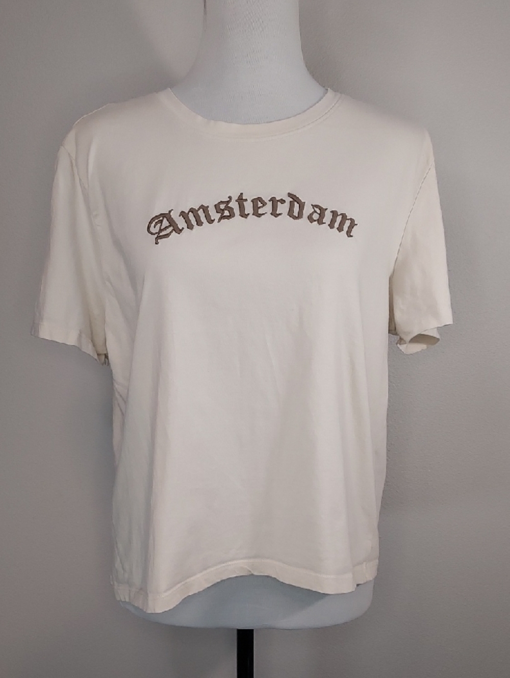 Electric Pink Cream Brown 100% Cotton Amsterdam Cropped Graphic Tee Size Large
